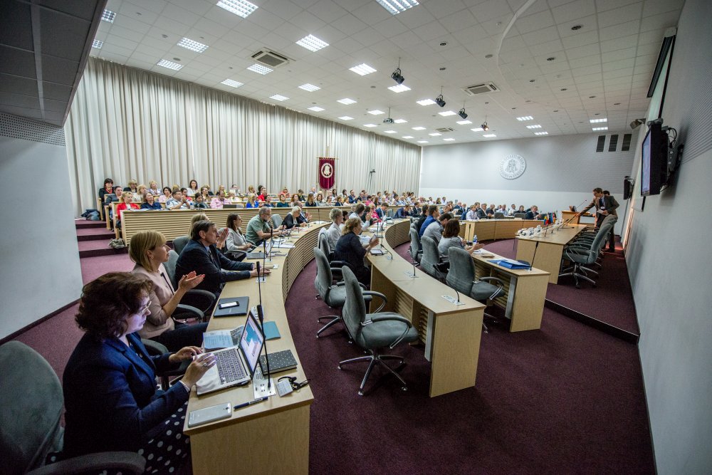 Conference public
